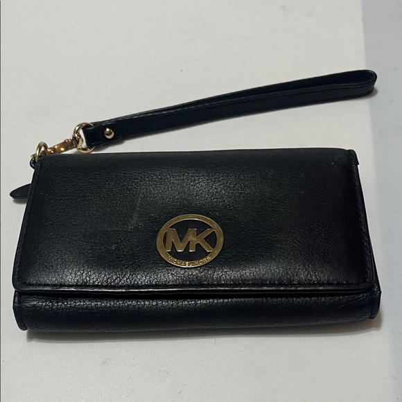 Michael Kors Black and Gold Wristlet - Picture 2 of 10